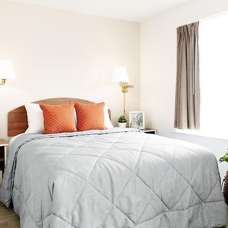 Intown Suites Extended Stay Houston Tx - Пасадена Екстериор снимка
