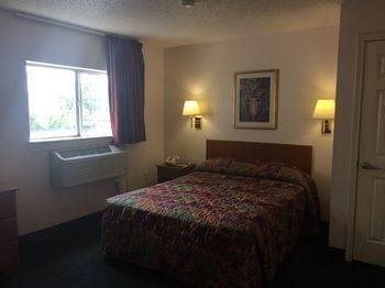 Intown Suites Extended Stay Houston Tx - Пасадена Екстериор снимка